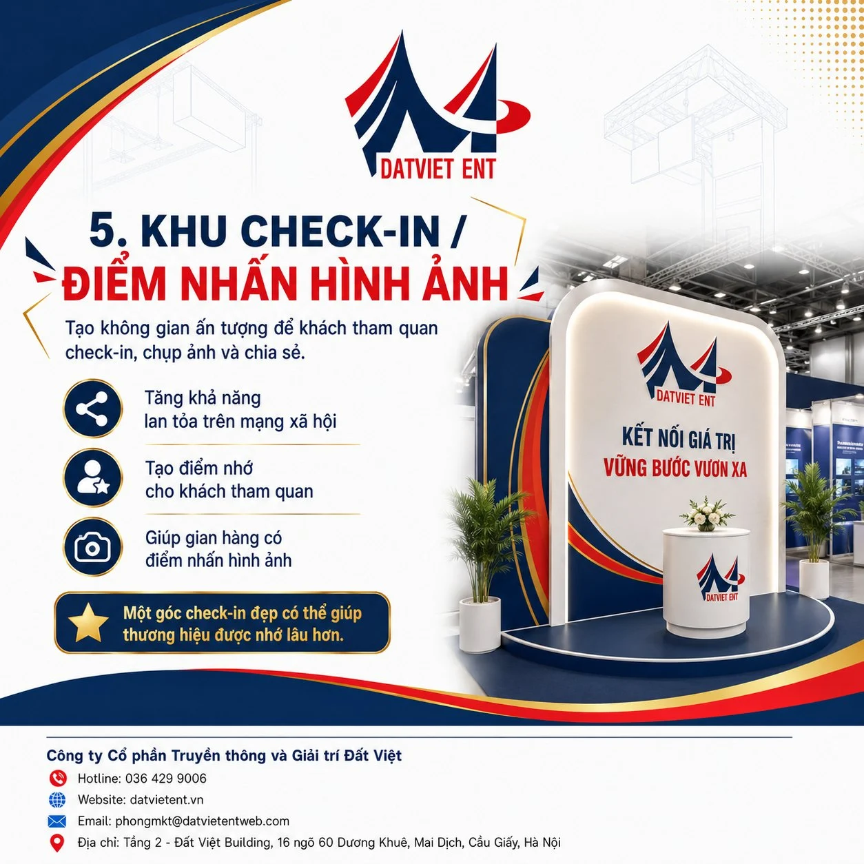 Điểm check-in chụp ảnh với vòm đèn và khẩu hiệu thương hiệu tại gian hàng