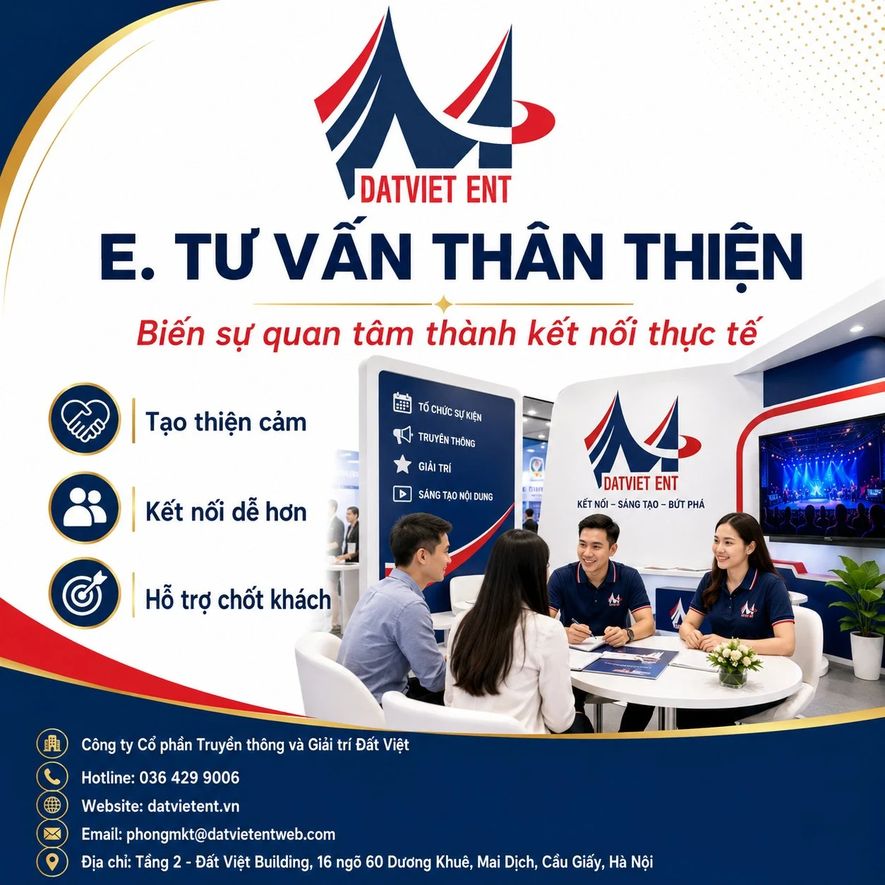 Nhân viên Đất Việt tư vấn cho khách tại bàn tròn trong gian hàng triển lãm tông xanh trắng